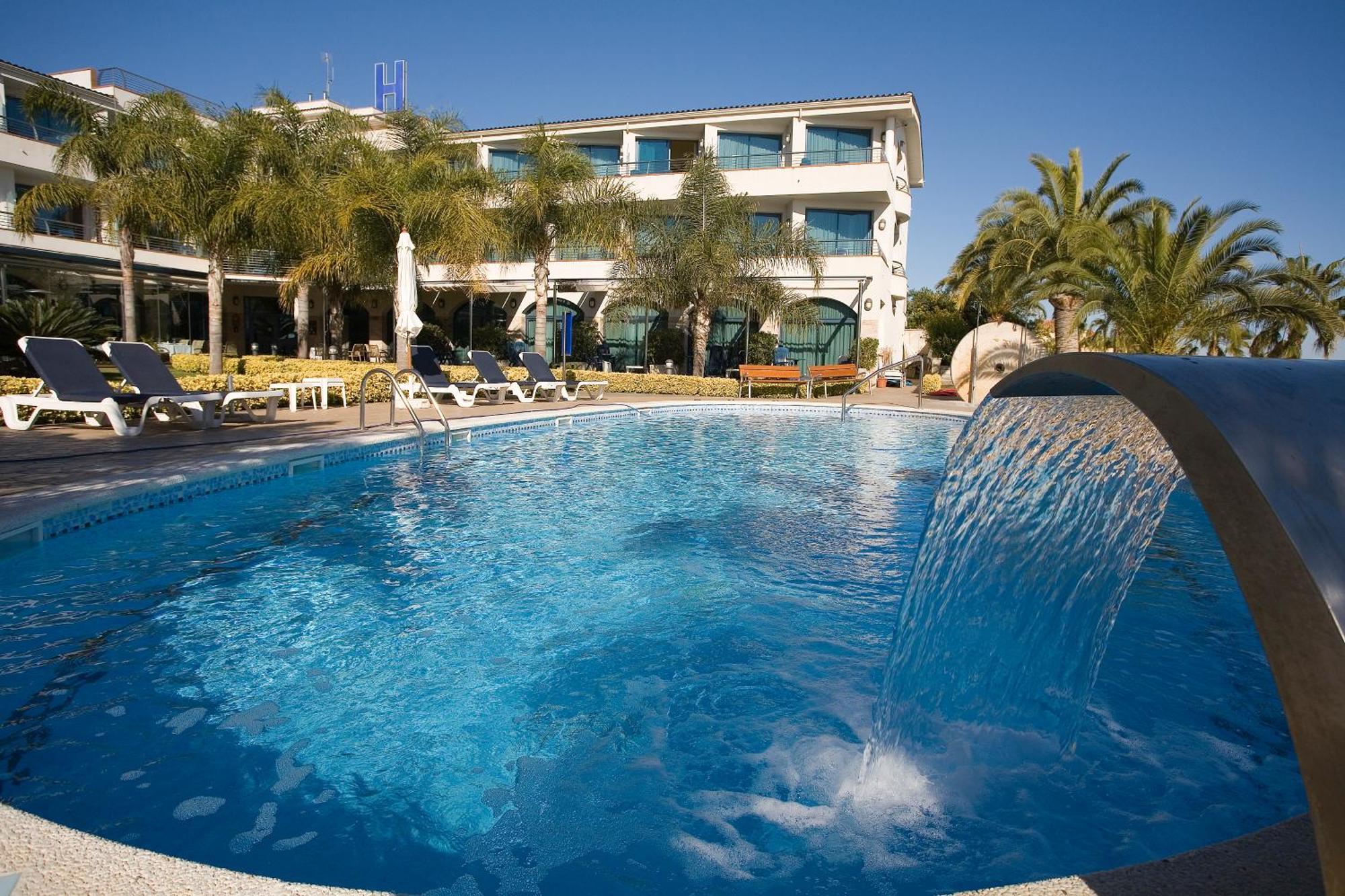 Hotel Miami Mar Sant Carles De La Rapita Exterior photo
